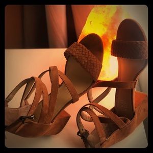 Brown heeled sandals